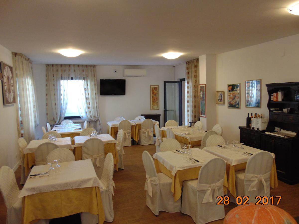 Hotel Mazzocchetti Città Sant'Angelo Exterior foto